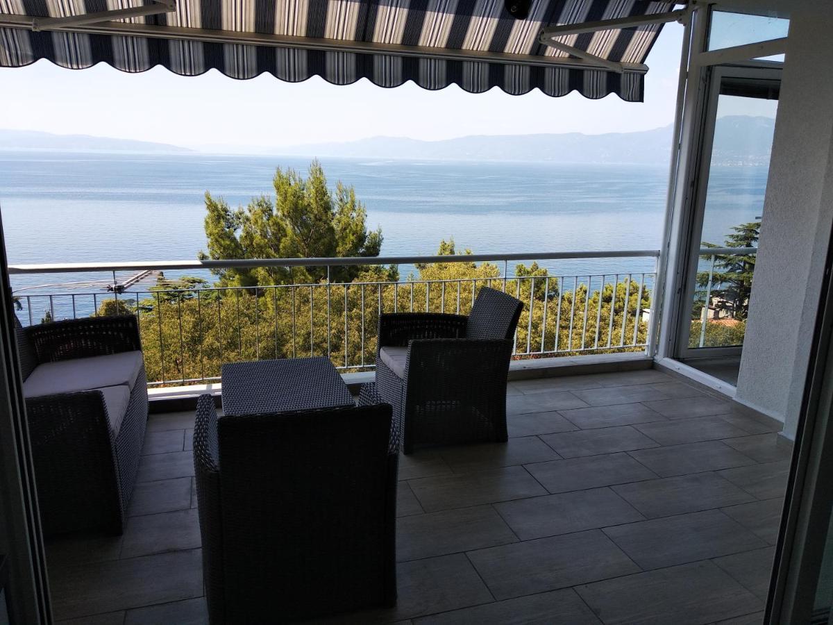 Apartman Angela Rijeka Exterior foto
