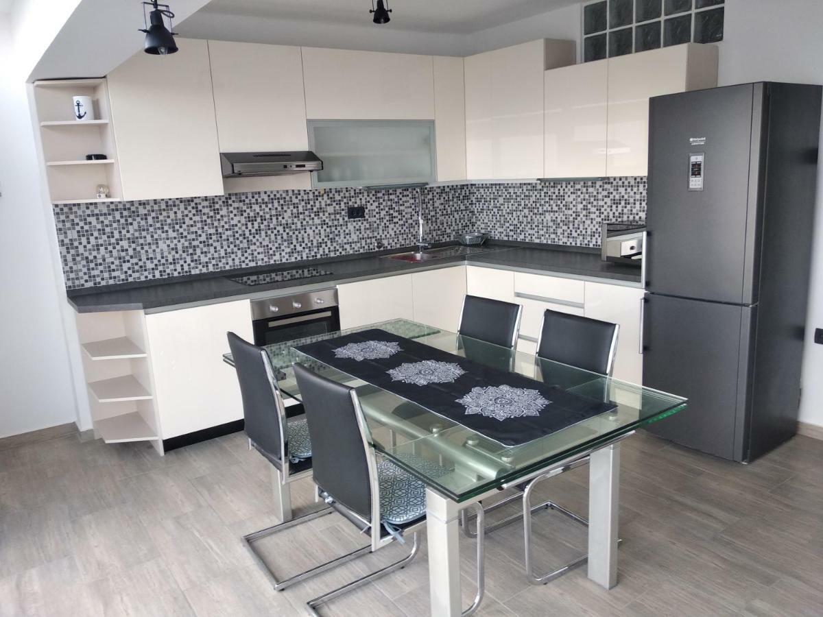 Apartman Angela Rijeka Exterior foto